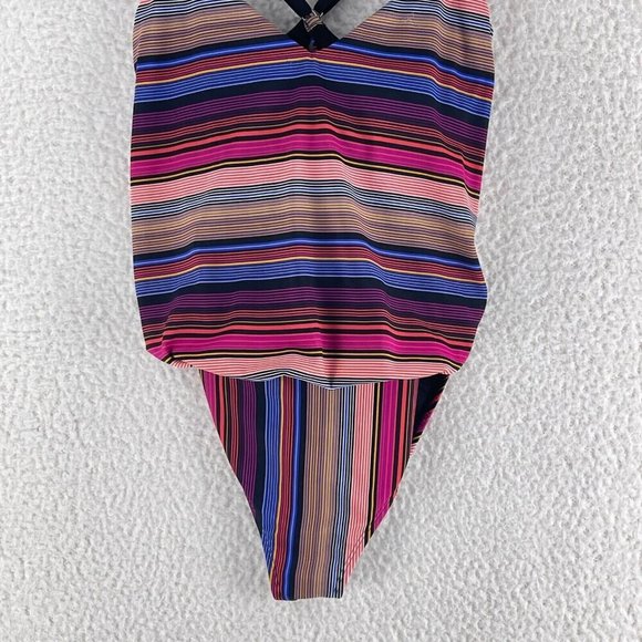 Athleta Capri Stripe Blousy One Piece Swim Bathing Suit Womans Pink Size 36 B/C - Picture 3 of 13